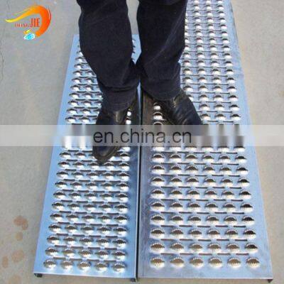 Anti-slip Perforated metal Sheet customized