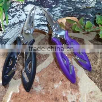 Fishing pliers