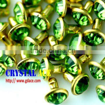 Shining rhinestone rivet crystal diamond rivets good quality Made in China