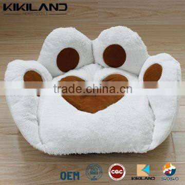 Soft plush white paw shaped design dog beds                        
                                                                                Supplier's Choice