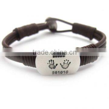 Couple Bracelet Custom Engravable Leather Bracelet with 316L Clasp Bangle Wholesale China Supply