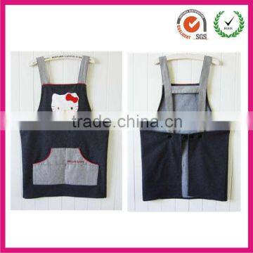 Hekllo kitty adjustable tie demin apron (factory)