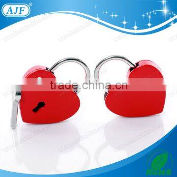 Red Heart Love Padlock for Lovers and 2014 Valentines Day Gift Quality Choice photo-2