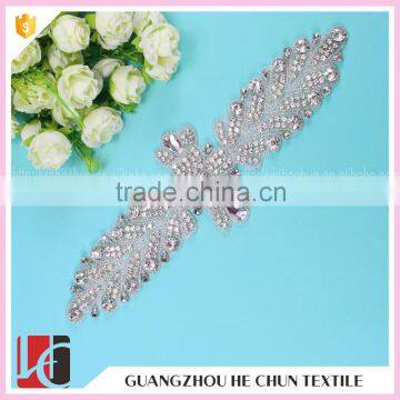 HC-4923 China Guangzhou Hechun Bling Bead Rhinestone Iron on Crystal Applique for Wedding Clothes photo-5