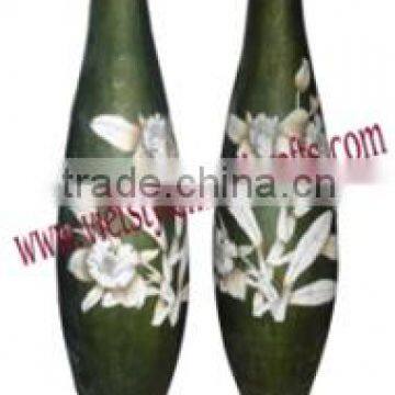 Lacquer pot inlayed bamboo
