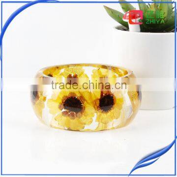 Handmade high-bright vitality sunflower pressed dried flower resin bangle for women gift