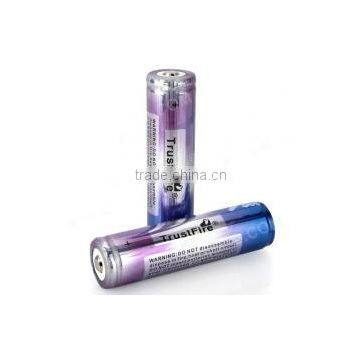 Newest TrustFire Protected 18650 3.7V 2000mAh Rechargeable Battery