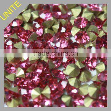 UNITE Rose Point Back Chatons Rhinestones