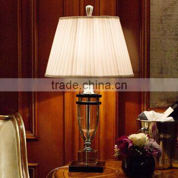Modern concise design clear K9 crystal table lamp with white color fabric lampshade
