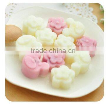 Cheap Silicone Rubber Ice Mould Tray With Plum Blossom Bear photo-2