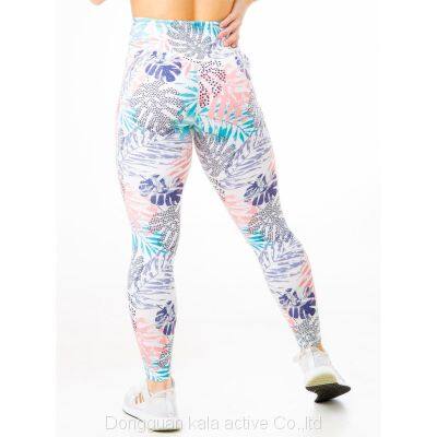 Woman's ditiga; printed Capris Activewear Exercise Leggings Designs&Digital&Mesh