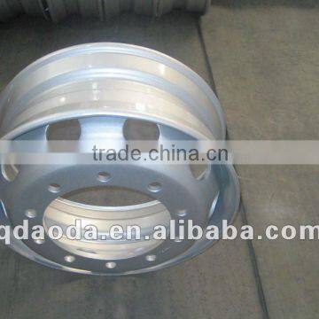 Truck wheel 22.5x6.75