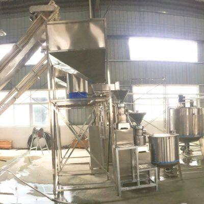 Завод по производству молочных продуктов. Машина для изготовления сливочного масла и маргарина