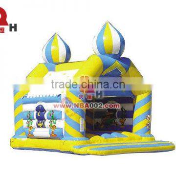 QHIBH02 Cute Inflatable Bouncer House for Kids