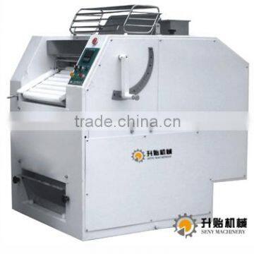 Automatic continuous dough pressing machine