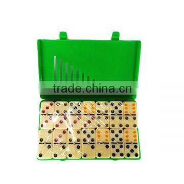 New Style Urea/Melamine domino In color plastic box