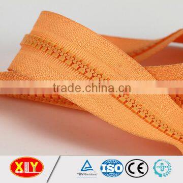 2015 Hot Sale #8 Fancy Style Continuous Plastic Zipper photo-4