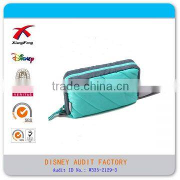 High quality Promotional green cosmetic bags