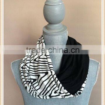 Infinity Scarf with Hidden Pocket - Reversible Knit Black and White Chevron