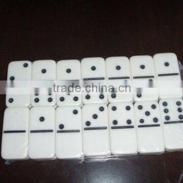 Plastic domino