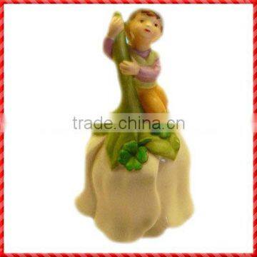 2013 Hot Selling Custom Made Boy Figurine Decorative Porcelain Bell
