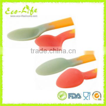 Baby Product 2pcs Temperature Change Silicone Baby Soup Spoon and Paste Spoon set