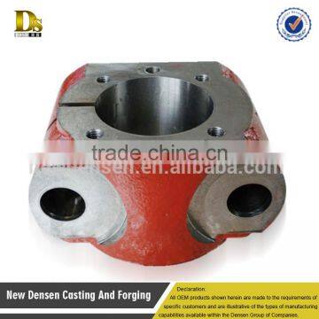 Popular Custom Sand Mold Casting Alloy Trucks Trunnion Head photo-3