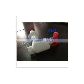Cheaest Pvc Faucet From China Factory photo-4