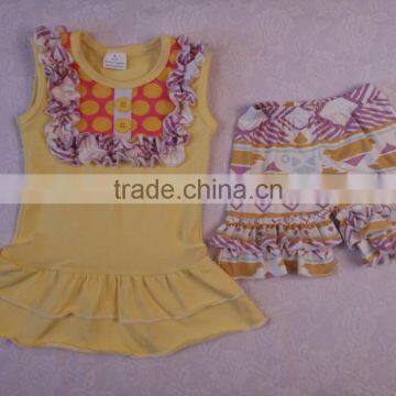 2017 Hot Sale Sleeveless Bibs Polka Match Floral Print Shorts Toddler Girls Outfits Newborn Outfits Girls 2pc Outfit Sets photo-2