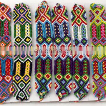 Hand-made Nepal style bracelet Geneva friendship bracelet