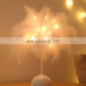 New Arrival Modern Luxury LED Feather Table Lamp Pink White Feather Lamp Battery For Bedroom Room Decoration