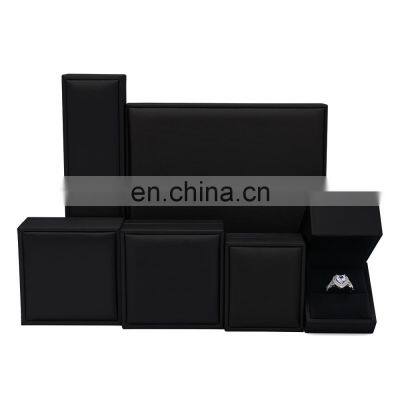 Wholesale Custom Logo Pu Leather Jewelry Packaging Wedding Ring Box Luxury Jewelry Box