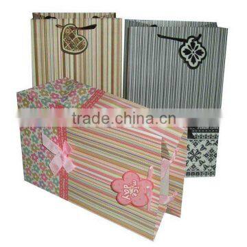 2015 high quality paper gift bag