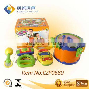 MUSICAL PLAY SET