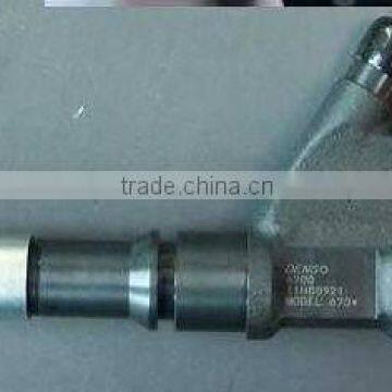 095000-6700 common rail injector