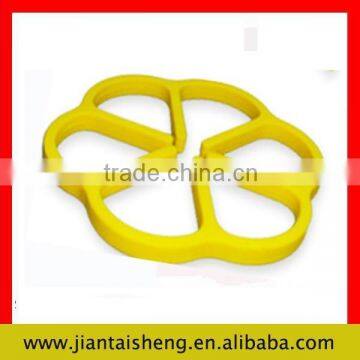 Silicone leaf shaped dining table mats/cup pad