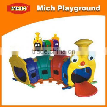 Plastic play tunnel