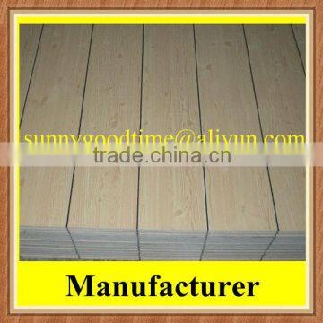 V grooved paper overlay plywood