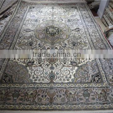 Fine Quality Handknotted Nain Silk Carpet