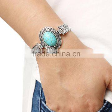 Retro Bohemia Style Silver Alloy Single Elipse Turquoise Auspicious Clouds Pattern Bangle Bracelets Accessory For Women