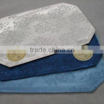 100%polyester hemmed edge jacquard design both side tablerunner placemat