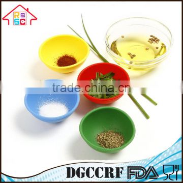 LFGB & FDA Colorful Mini Flexible Silicone Spice Bowl Silicone Herb Bowl