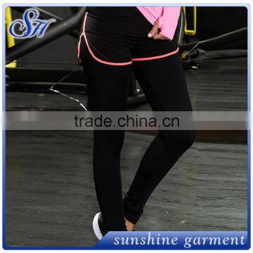 2017 Latest design running fitness False two-piece pants