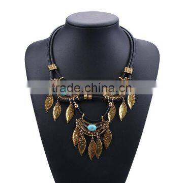 Vintage metal leaf pendant garment necklace for womens jewelry