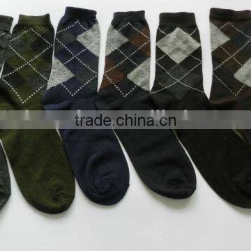 2017 CHINA factory OEM men dress socks men crew socks men wholesale cheap socks