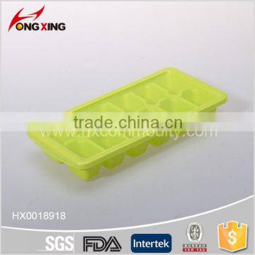 Plastic Small Cube Ice Mold(Assorted Color) photo-6