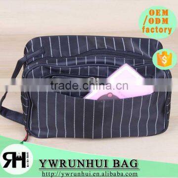 NO MOQ Fashion Toiletry Bag Men Travel Wash Bag photo-2