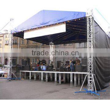 Assembling stage truss roof for event stage