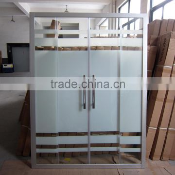 Chromed Sliding Shower Doors with 6mm Tempered Glass