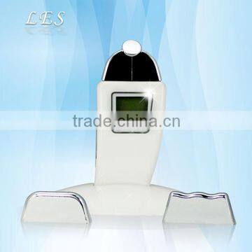 galvanic facial deep cleaning instrument with 3 optional heads LCD display design